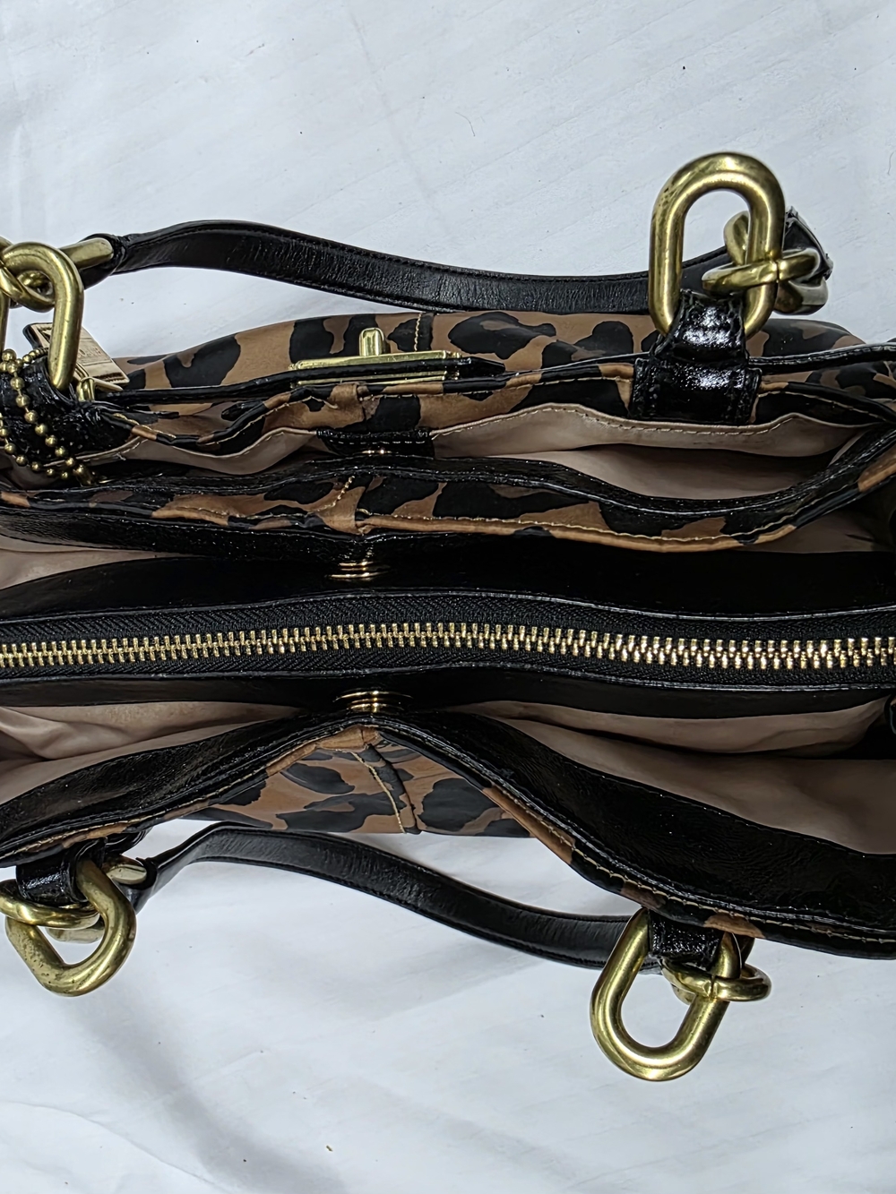 Coach Leopard-Print Shoulder Bag with Gold Hardware - Picture 6 of 13